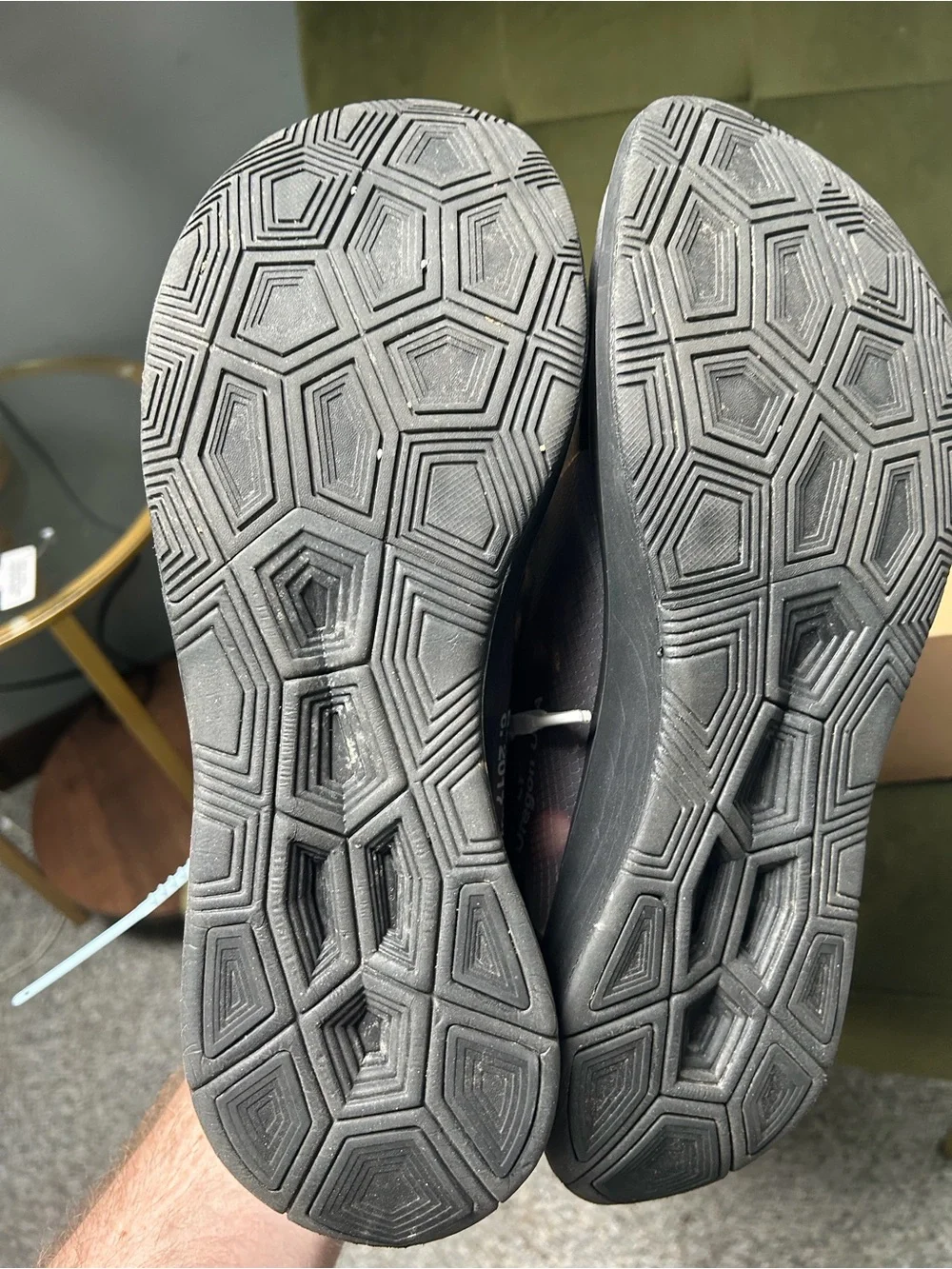 Off-White Men's size 13